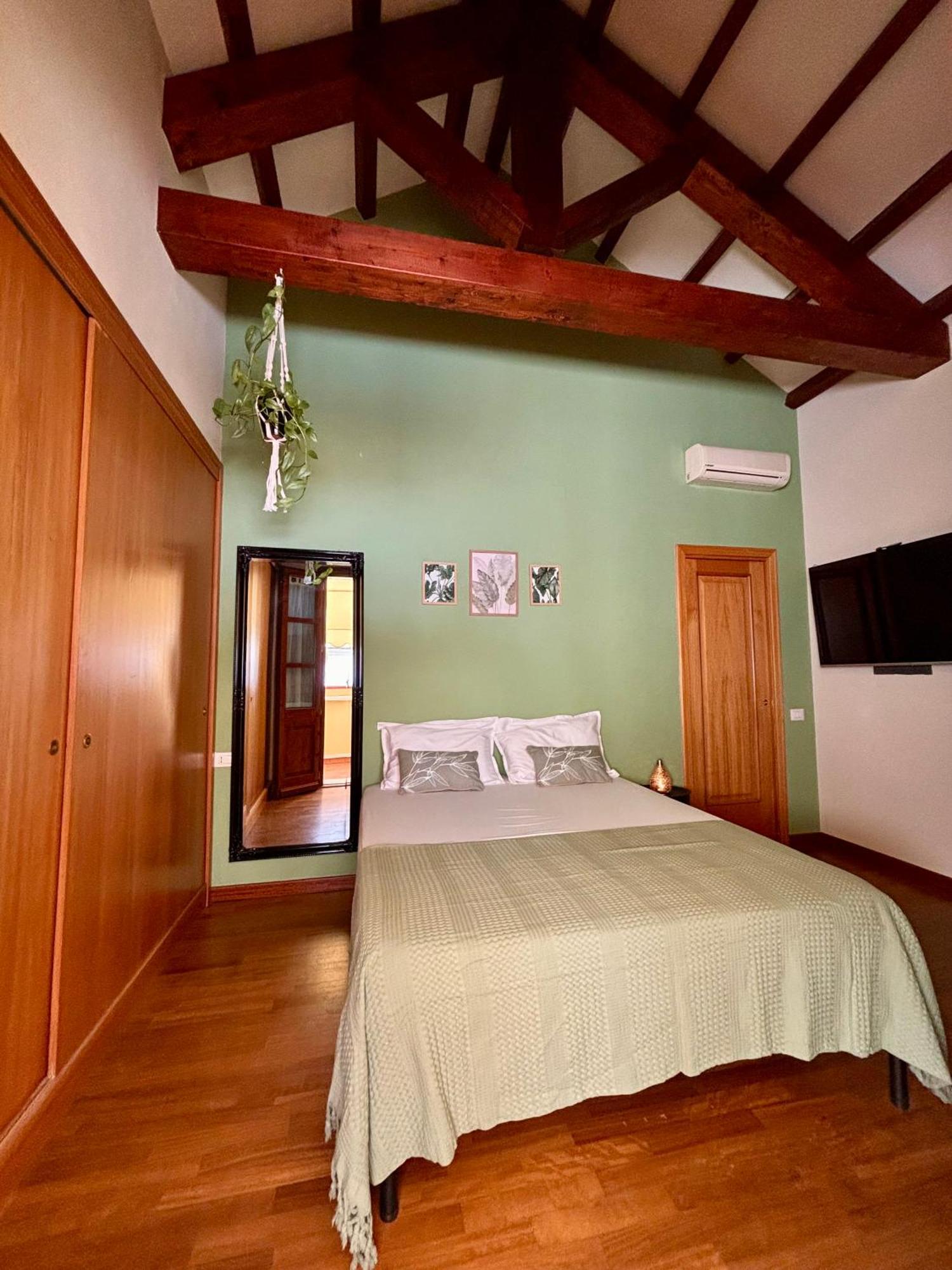 Botanic Home Cagliari Exteriör bild